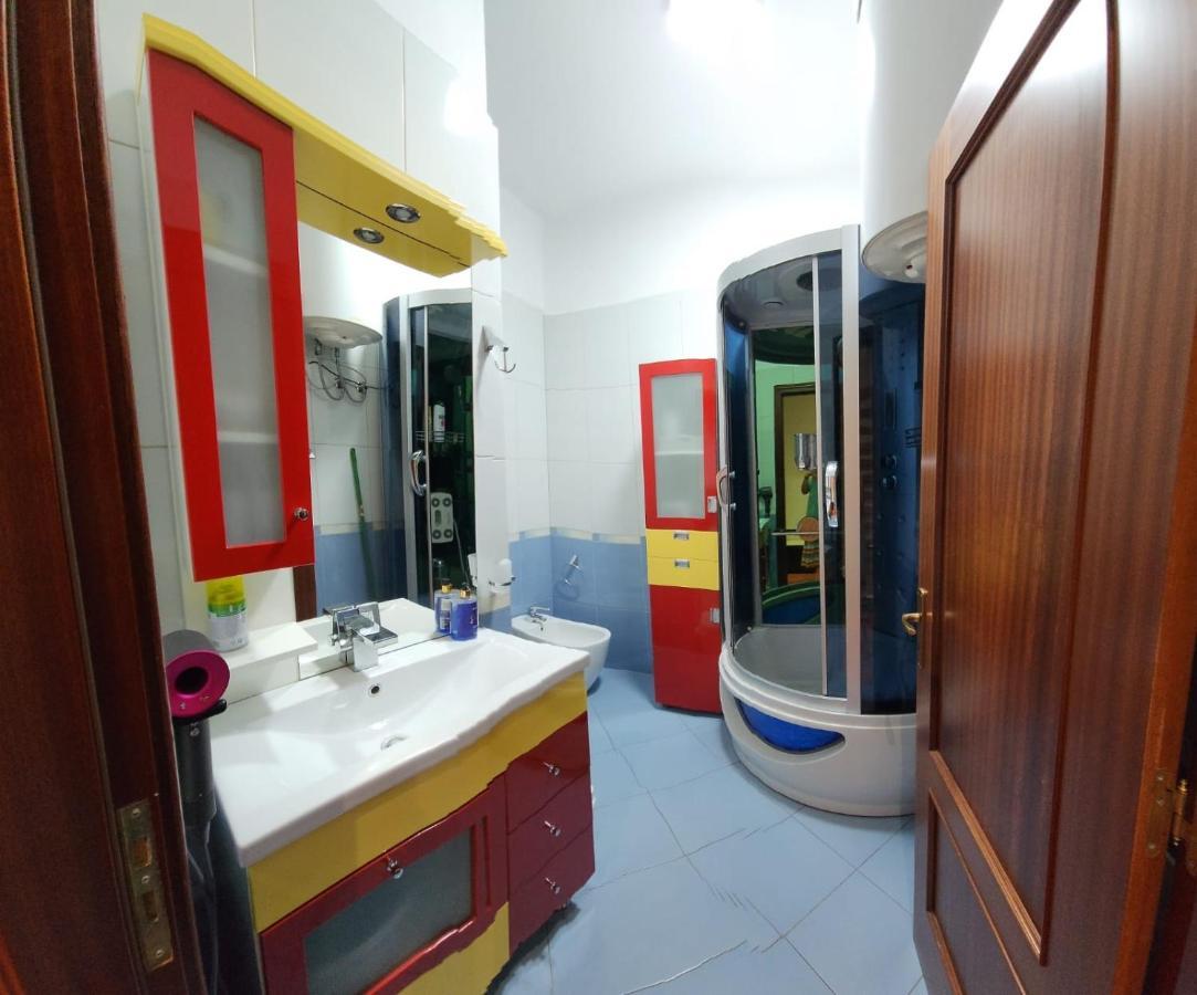 City Center Apartment Galeria Tirana Buitenkant foto