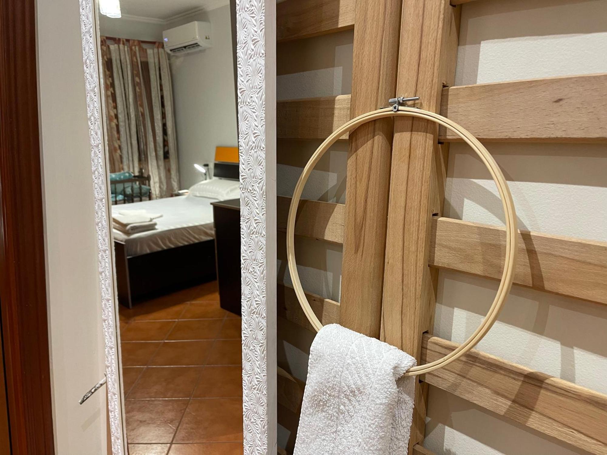 City Center Apartment Galeria Tirana Buitenkant foto